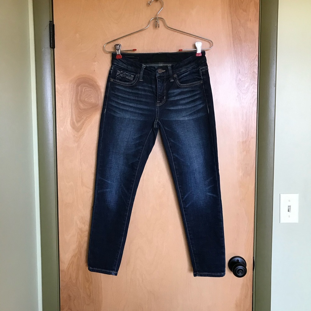BUCKLE BLACK Capri jeans